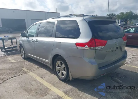 2014 Toyota Sienna Le V6 8 Passenger из США, поврежденный, VIN 5TDKK3DC8ES448581